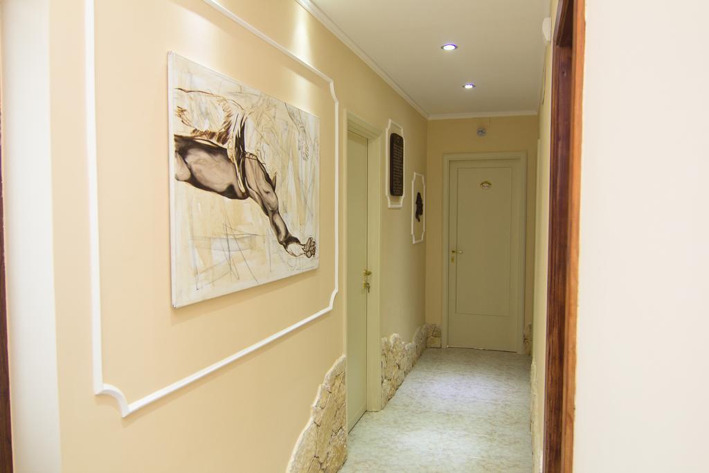 B&B Tifeo Villafranca Tirrena Bagian luar foto