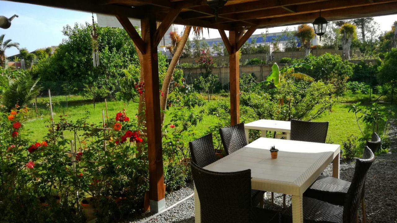 B&B Tifeo Villafranca Tirrena Bagian luar foto
